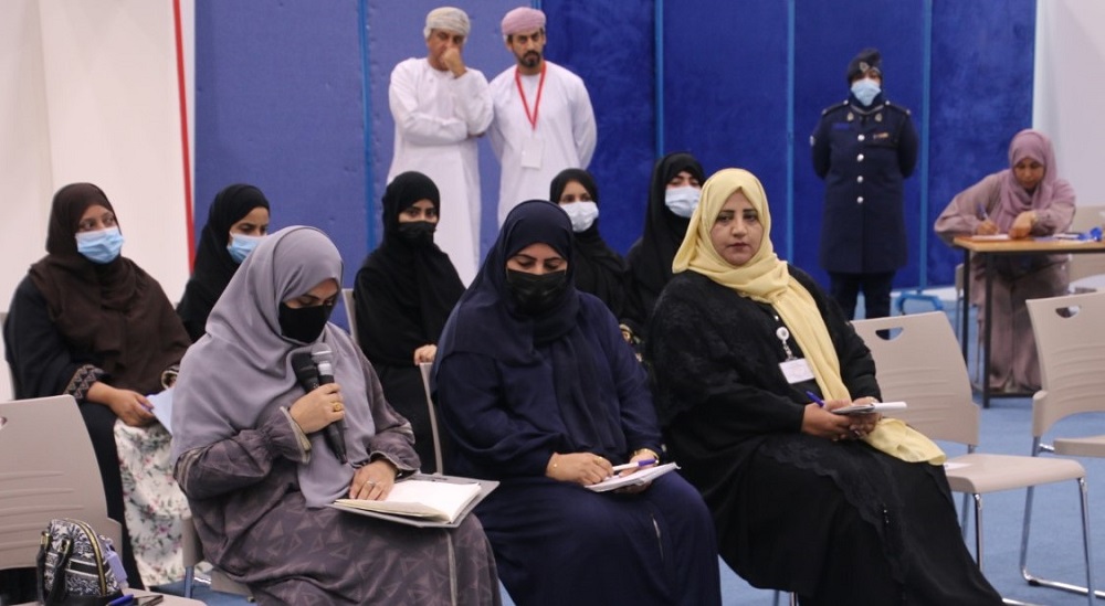 مكتب محافظ الظاهرة ينظم ملتقى للشباب 